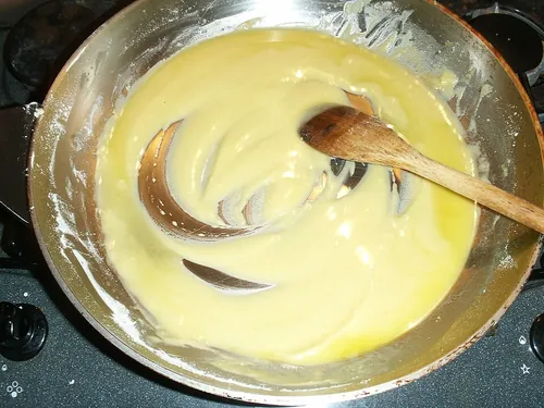 En cuisine, quels ingrédients servent de base au roux ?
