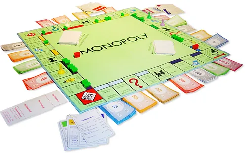 Sur un plateau de Monopoly classique français, combien de gares compte-t-on ?