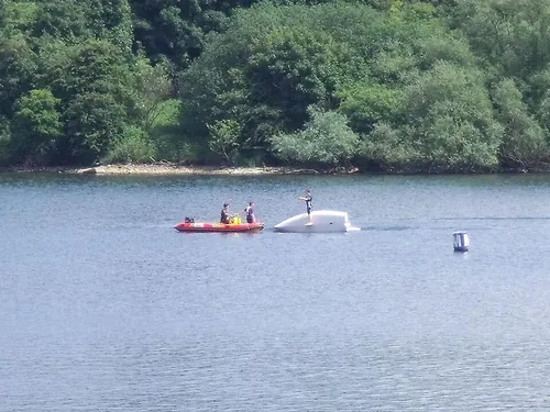 En voile, que se passe-t-il lorsqu’un bateau dessale ?