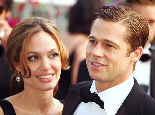 Quel ancien couple de stars la presse people a-t-elle surnommé « Brangelina » ?